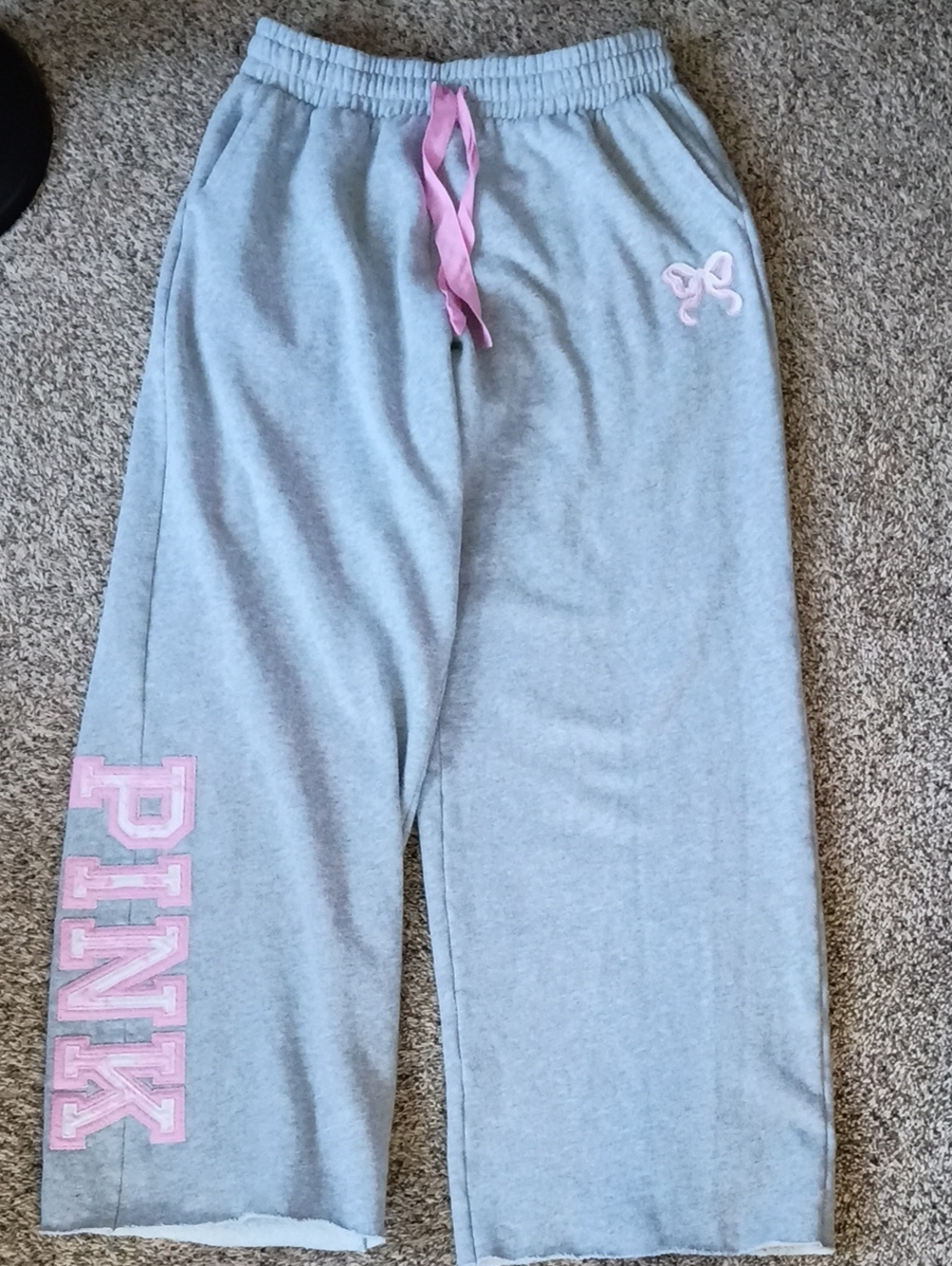PINK Victoria's Secret Light Gray Wide Leg Sweatpants with Pink Accents